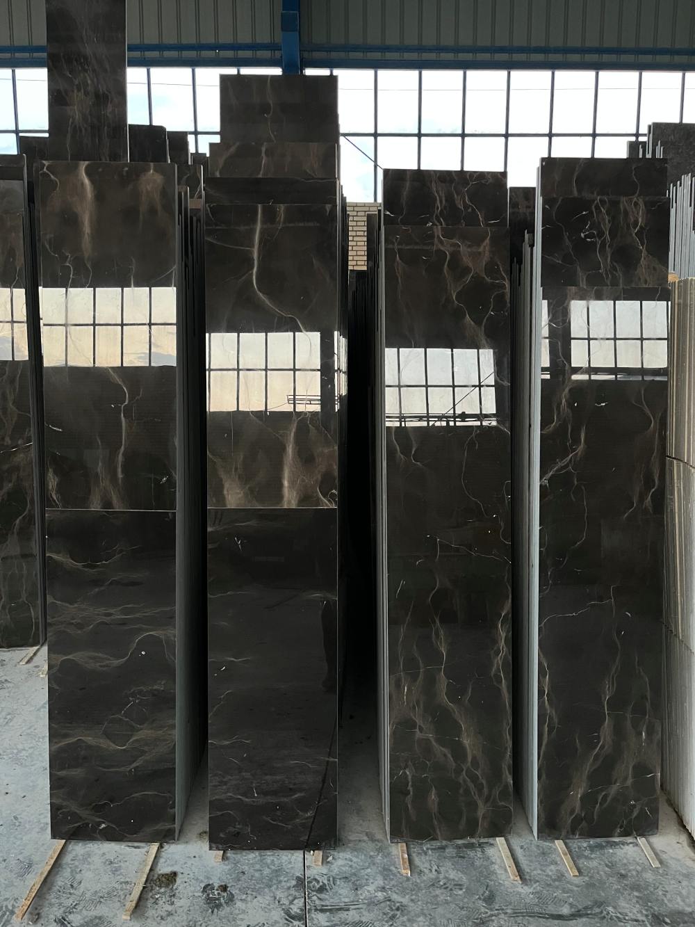 Spider black marble and Dehbid agate in iran